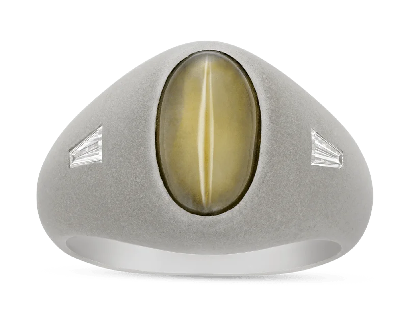 Women’s rings with engraved constellations for stars -Cat’s Eye Chrysoberyl and Baguette Diamond Ring, 4.61 carats