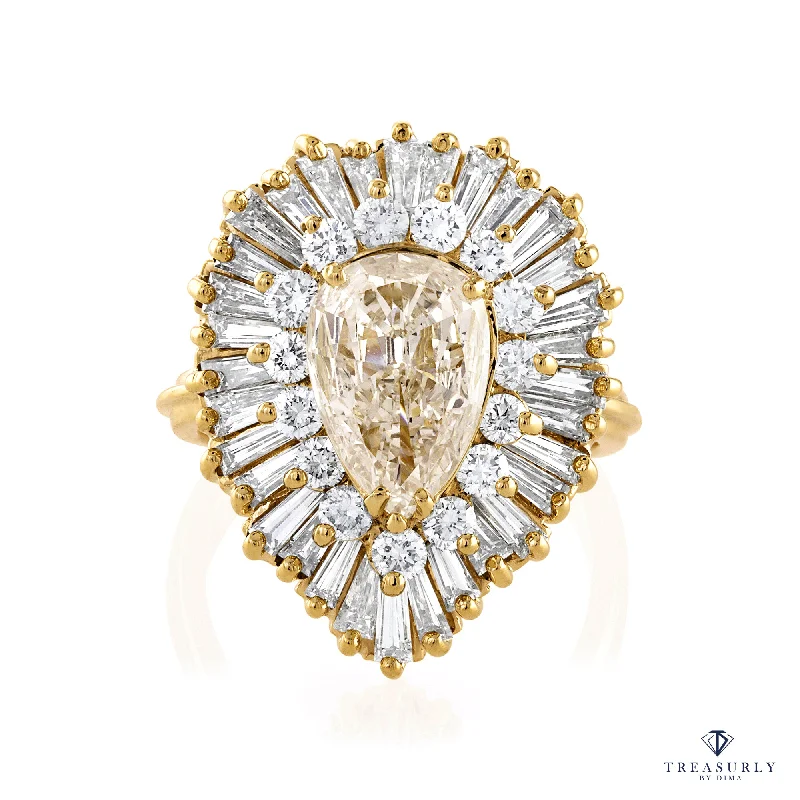 Women’s signet rings with bold family crests -Breathtaking BALLERINA GIA 4.21ct Pear Shape Diamond Cocktail Gold Vintage Ring