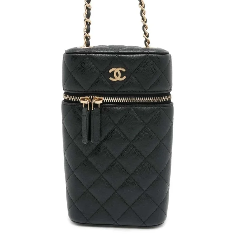 Handle bags with woven fabric for texture -Chanel  Caviar Leather Shoulder Bag (Pre-Owned)