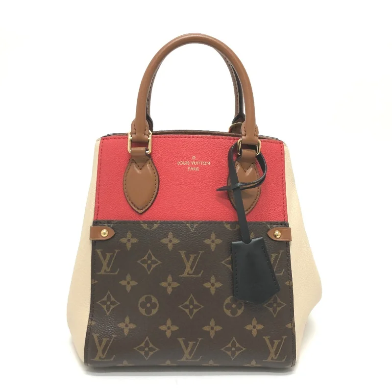 Handle bags with vibrant colors for boldness -Louis Vuitton  Other Tote Bag (Pre-Owned)