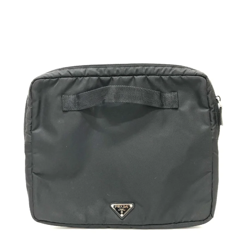 Large handle bags with spacious interior compartments -Prada  Cloth Clutch Bag (Pre-Owned)