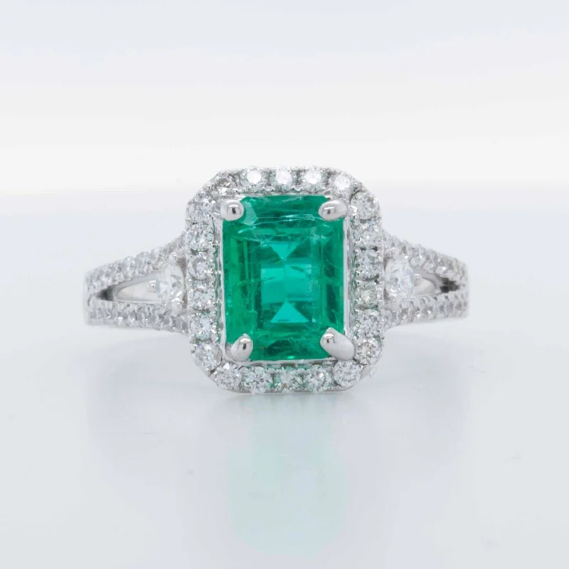 Women’s rings with herkimer diamonds for clarity -18k White Gold 1.75ct Em Cut Emerald & Diamond Halo Ring 0.50ctw G VS Size 6