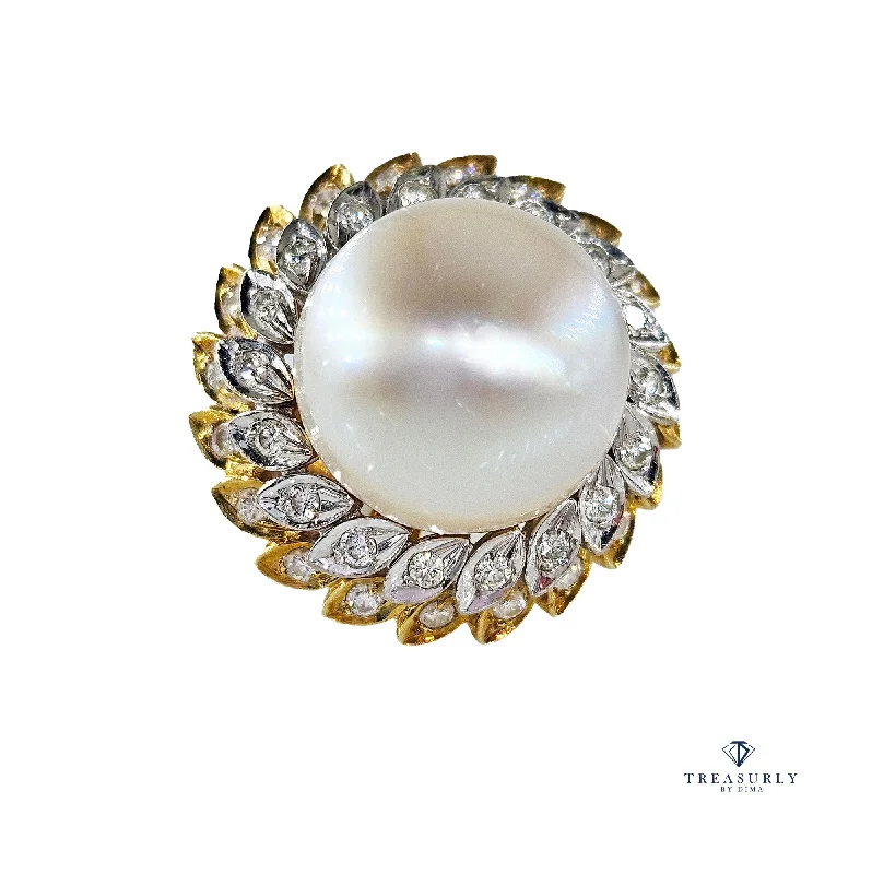 Women’s rings with fluorite stones for hues -Estate Vintage 14.40mm South Sea Pearl 0.50ct Diamond 14k White & Yellow Gold Ring