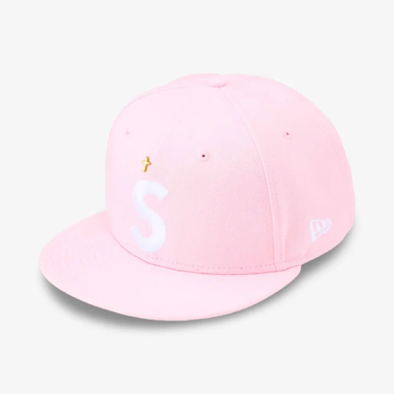 Stylish snapback cap for urban street style -Supreme x New Era 'Gold Cross S Logo' Fitted Hat Pink (SS24)