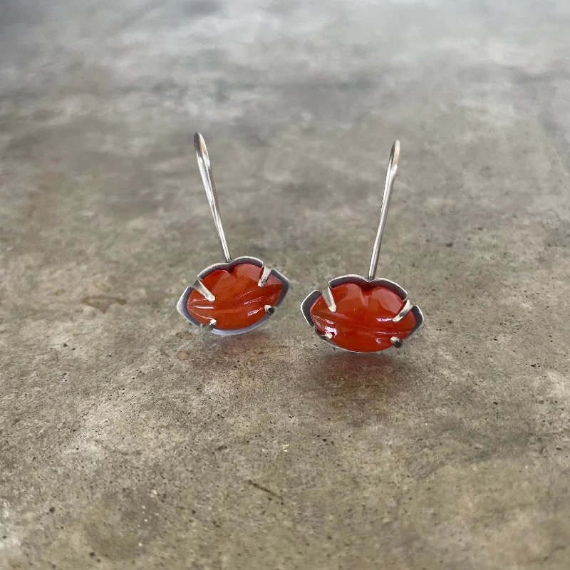 Hoop earrings with a chunky design for a bold and trendy statement-carnelian lip earrings