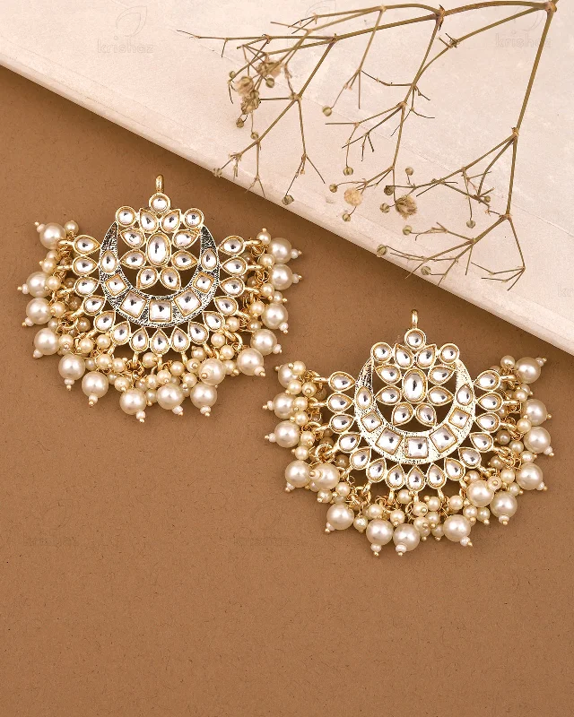 Hoop earrings with oversized pearl accents for a statement-making look-Chandani Kundan Chandbali-M