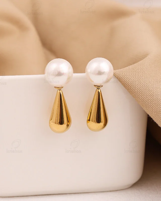 Lightweight hoop earrings for comfortable and all-day wear-Dew Drop Fashionable Stud