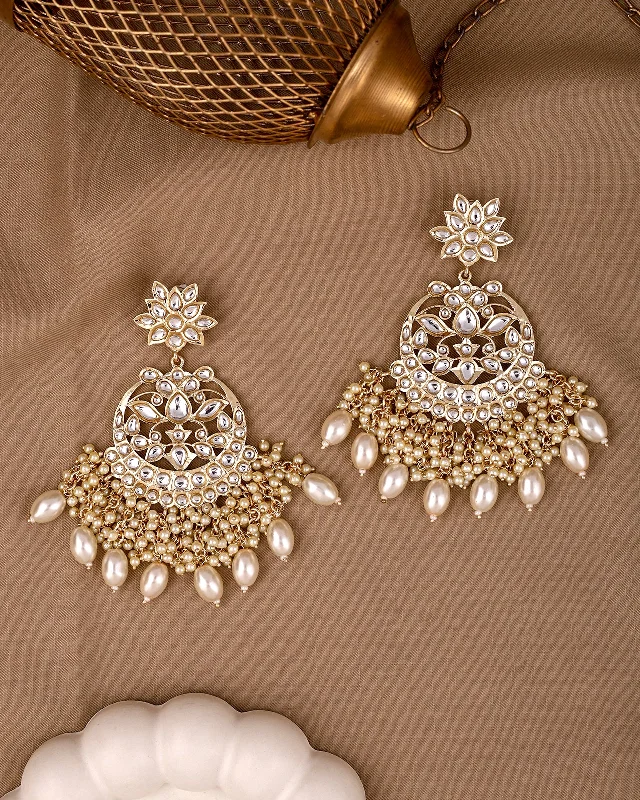 Best hoop earrings with vintage-style detailing for a nostalgic and timeless look-Saloni Kundan Danglers