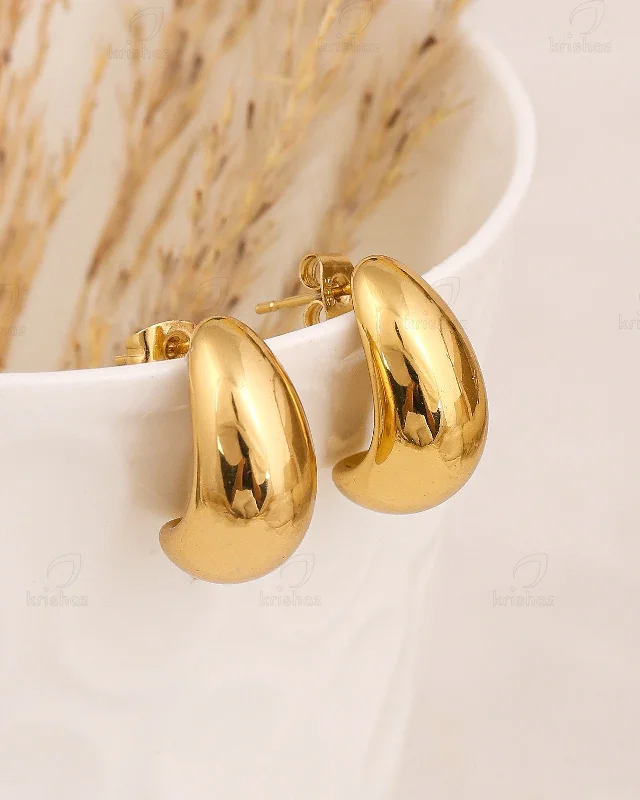 Hoop earrings with rhinestone embellishments for a glamorous and sparkling look-Water Drop Fashionable Stud